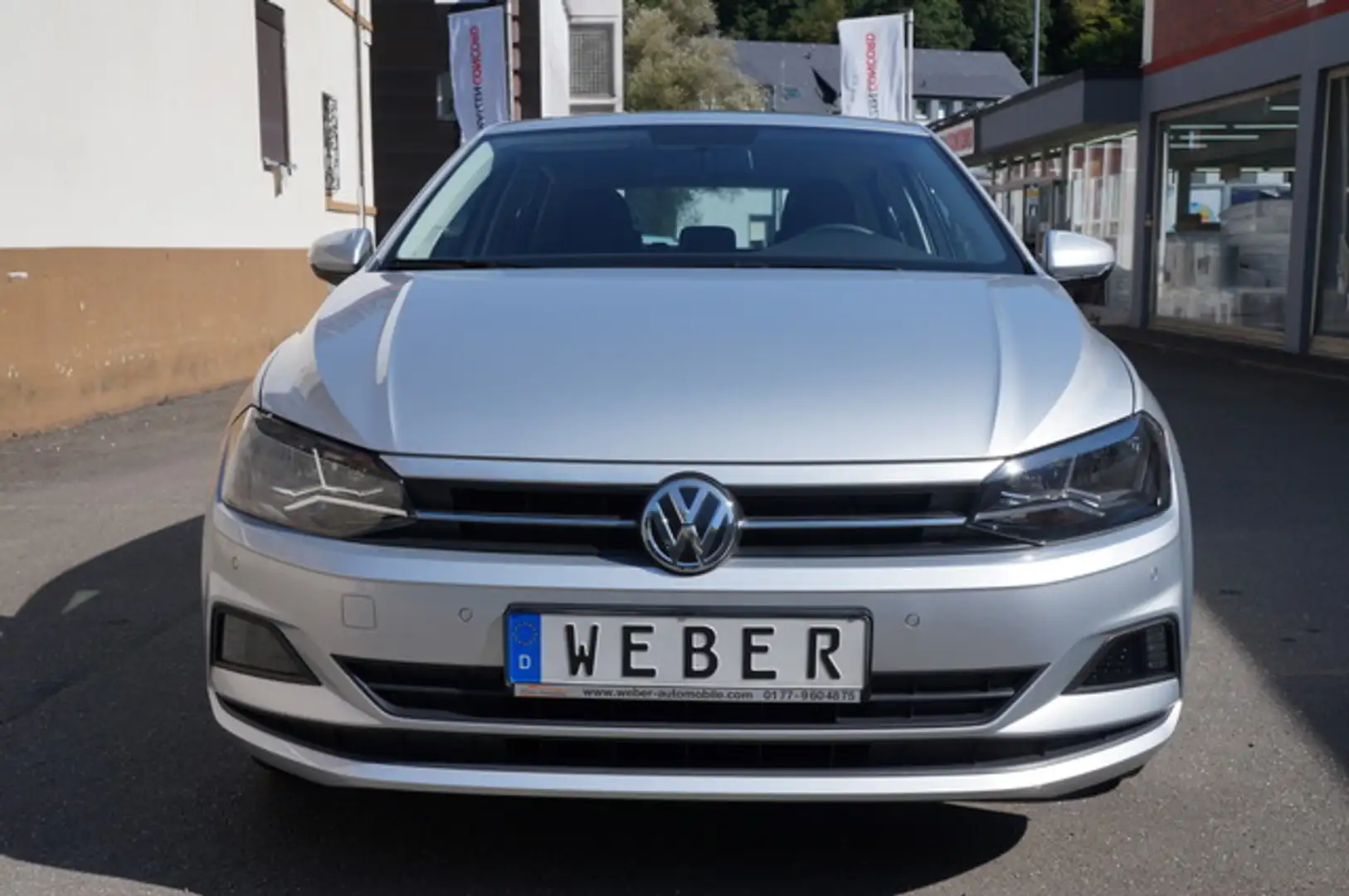 Volkswagen Polo Comfortline DSG  31000 km! Klima! PDC! Silber - 2