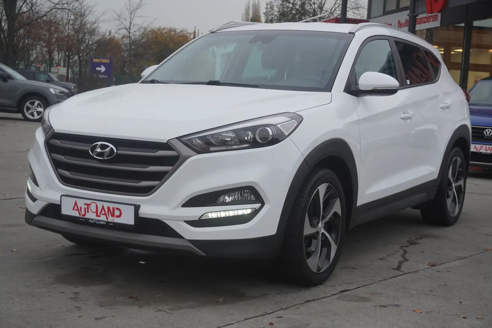 Hyundai TUCSON 1.6 T-GDI Passion 2WD Navi Kamera DAB Weiß - 2