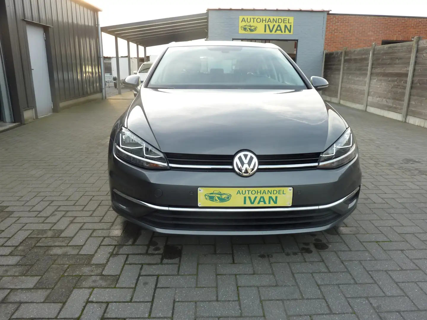 Volkswagen Golf Golf 1.0 TSI OPF Comfortline Gris - 2