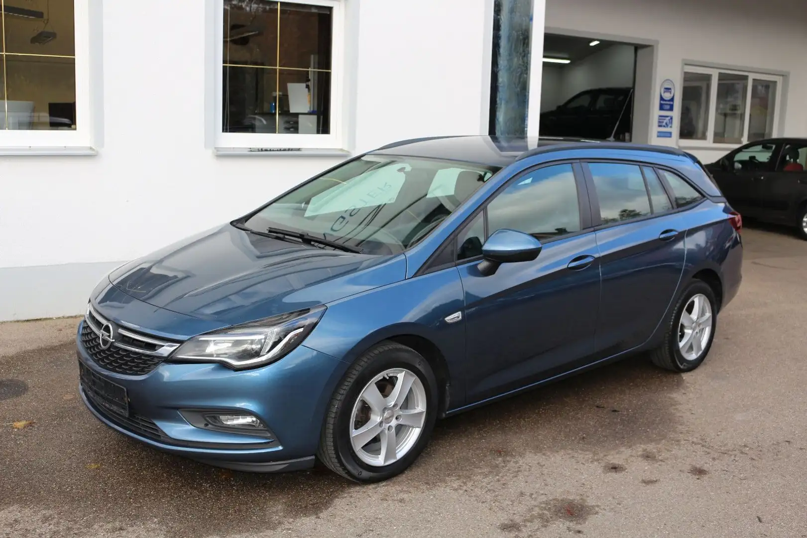 Opel Astra K Sports Tourer Edition Start/Stop Blau - 1