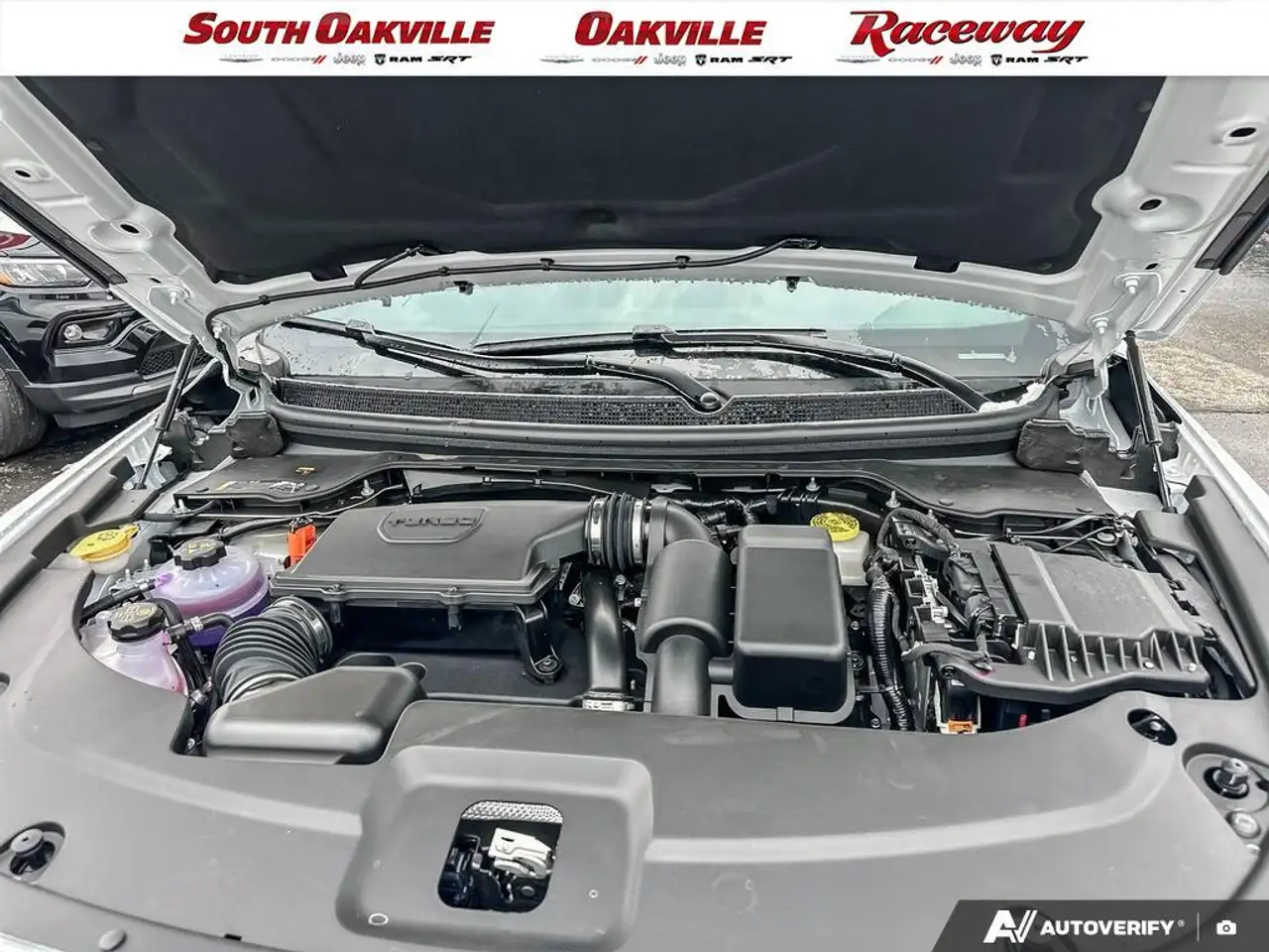 Jeep Cherokee снимка Jeep Cherokee