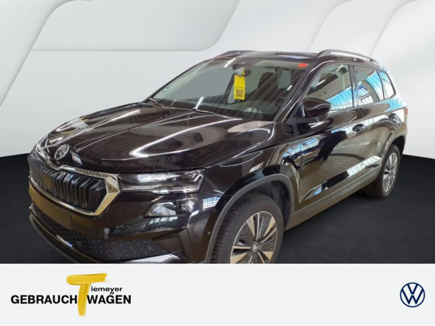 Skoda Karoq 1.5 TSI DSG SELECTION AHK PANO NAVI KAMERA Schwarz - 1