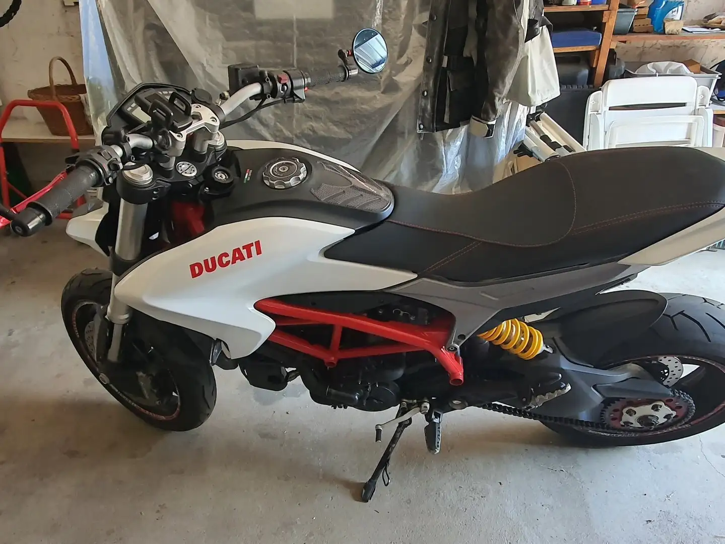 Ducati Hypermotard 939 Weiß - 1