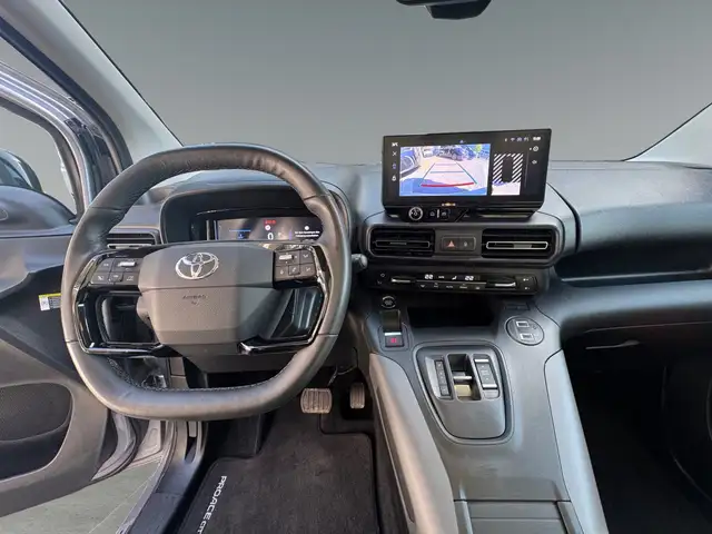Toyota Proace City view 11