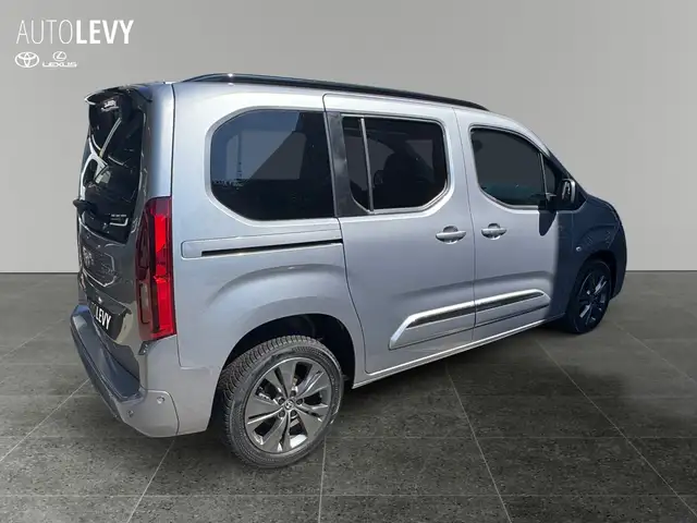 Toyota Proace City view 6