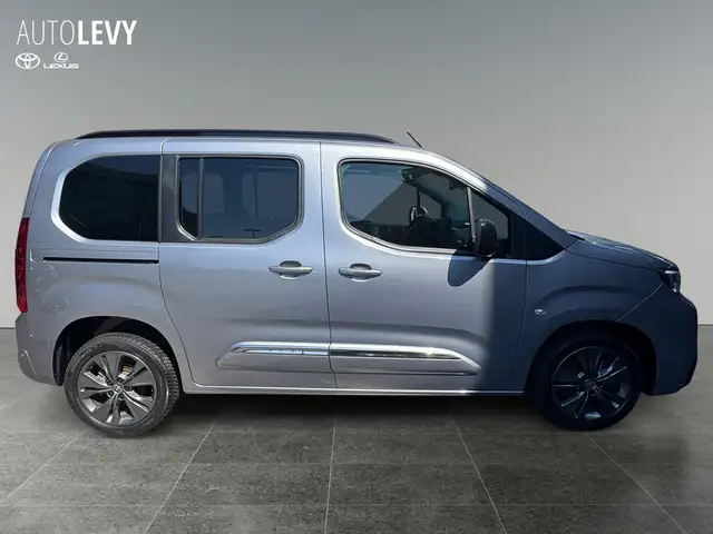 Toyota Proace City view 7