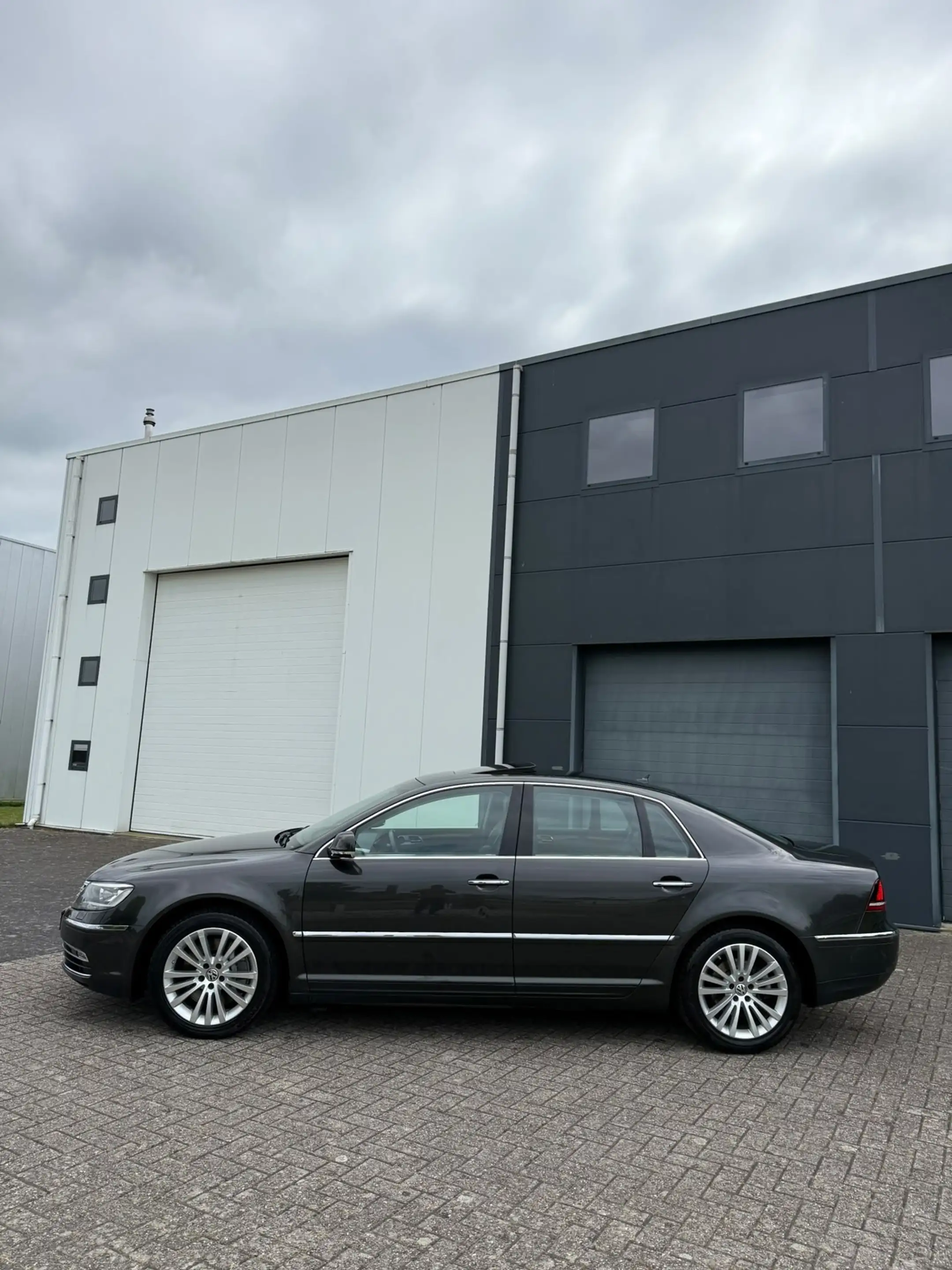 Volkswagen Phaeton 3.0 TDI 5p. Automaat 2014 Schuifdak — photo 10