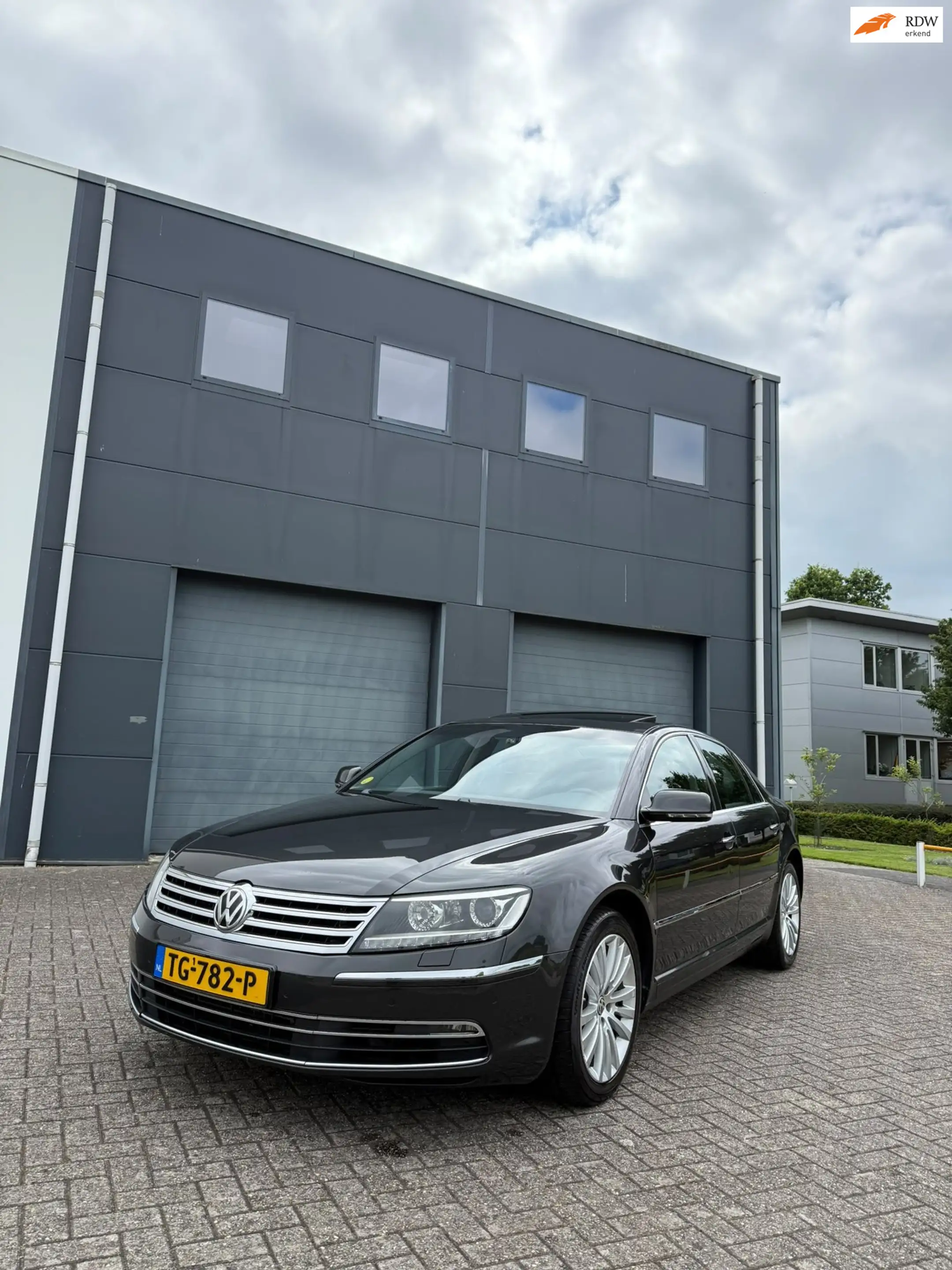 Volkswagen Phaeton 3.0 TDI 5p. Automaat 2014 Schuifdak