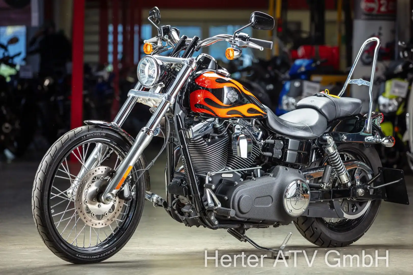 Harley-Davidson FXD WG 103 Wilde Glide Zwart - 2