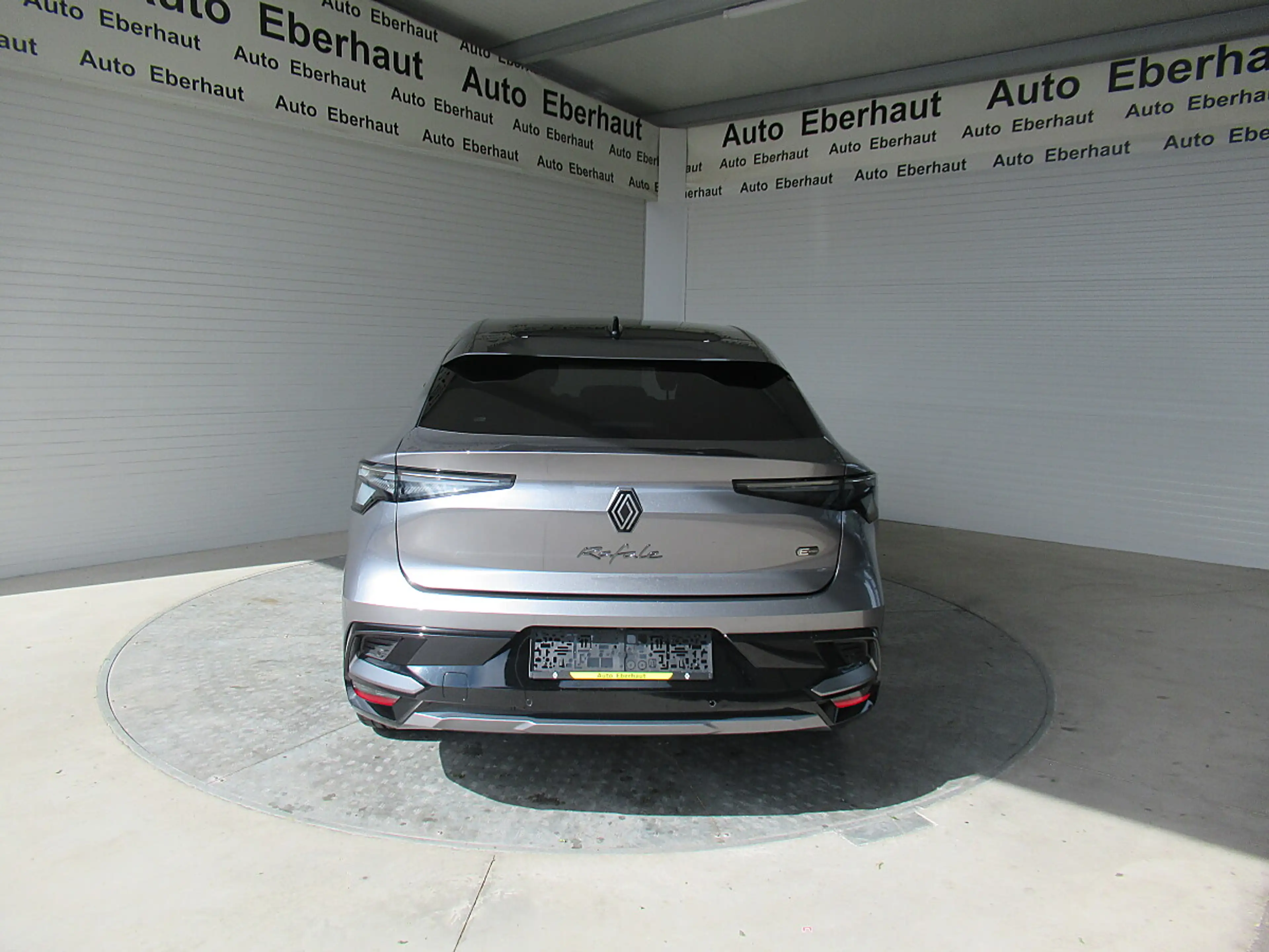 Renault Rafale E-Tech PHEV 4x4 300 Atelier Alpine Aut. *ACC *A... — photo 4