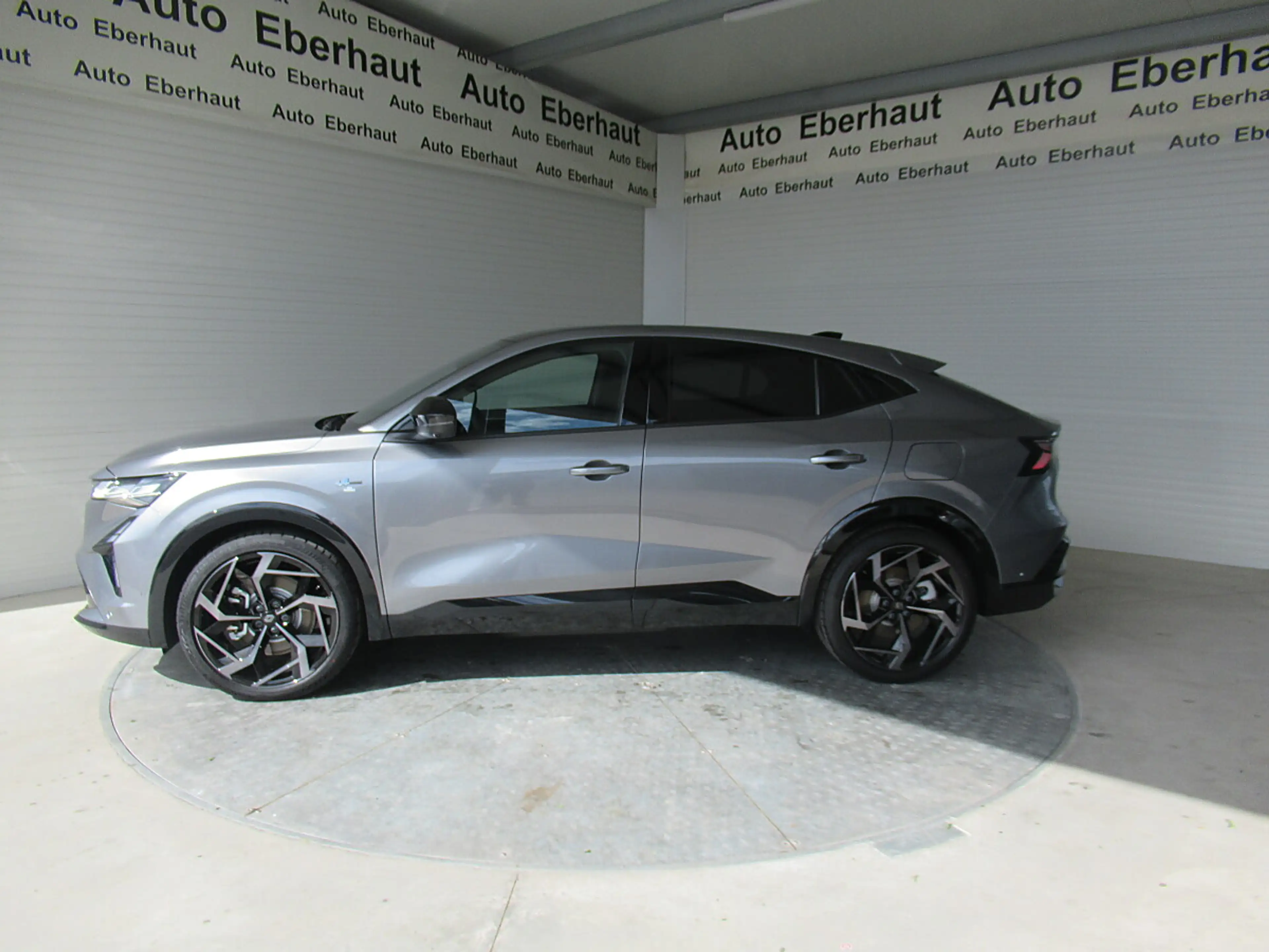 Renault Rafale E-Tech PHEV 4x4 300 Atelier Alpine Aut. *ACC *A... — photo 2