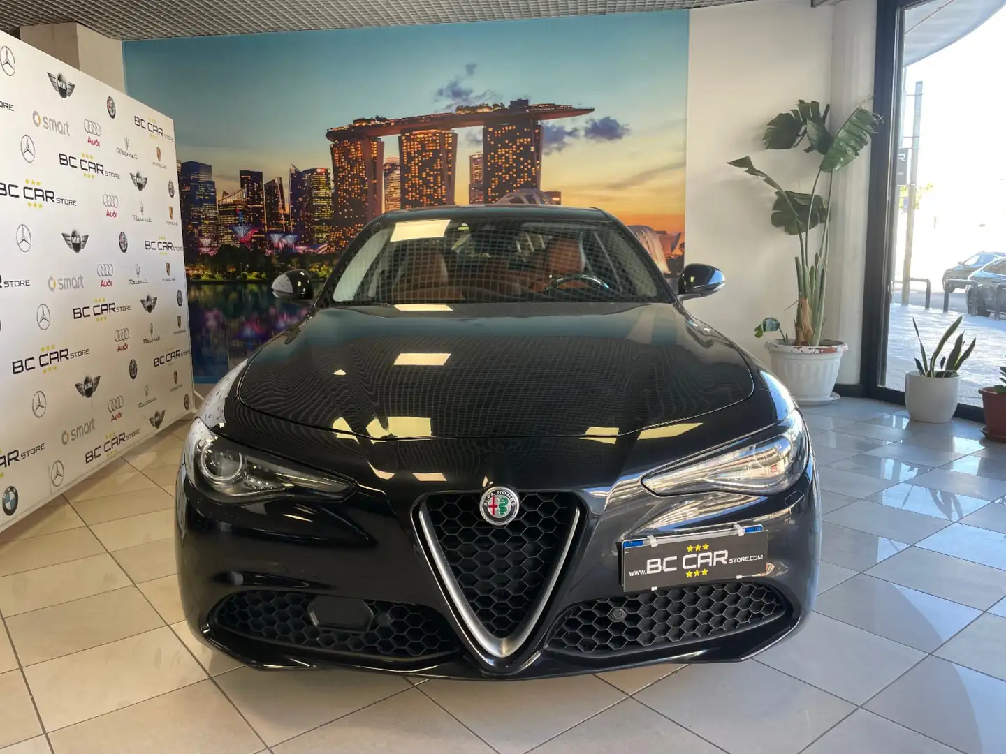 Alfa Romeo Giulia 2.2 D 180cv Super *FARI LED*PELLE Black - 2