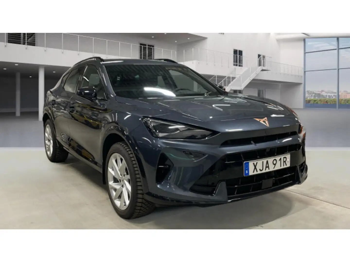 CUPRA Formentor 1.5 eTSI DSG AHK/NEUES MODELL Grau - 2
