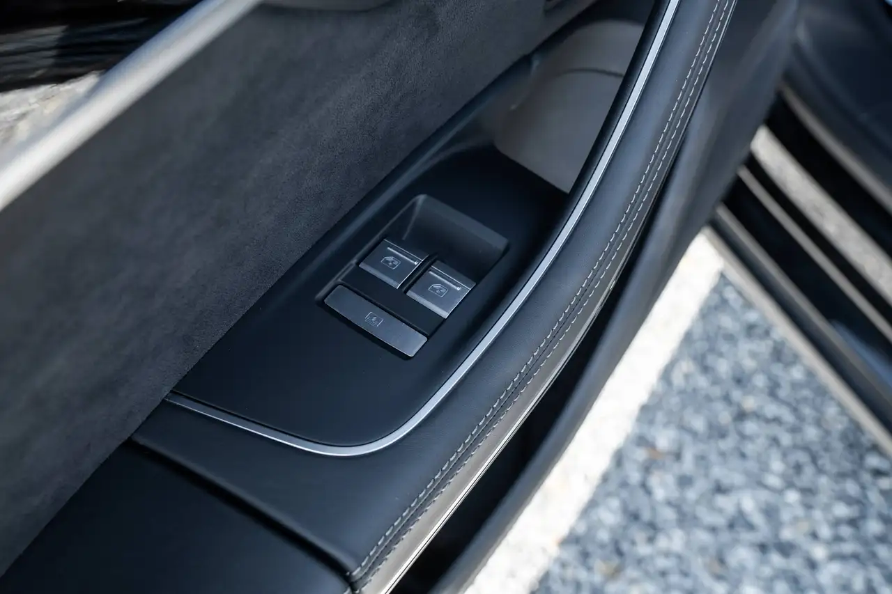 Audi A8 60 TFSIe S-LINE/MASSAGE/OPENDAK, миниатюра 18