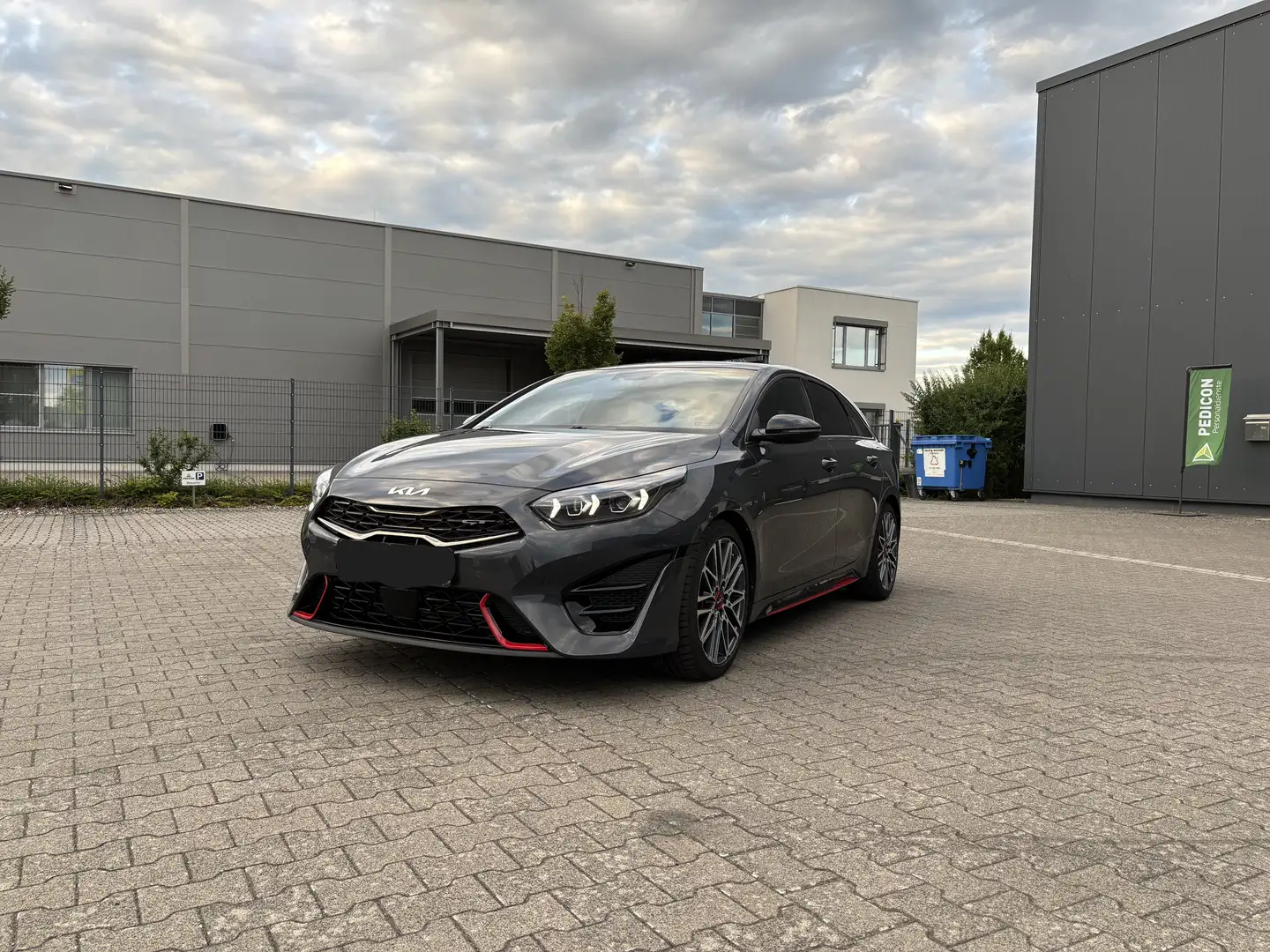 Kia ProCeed / pro_cee'd ProCeed 1.6 T-GDI DCT7 OPF GT Grau - 1