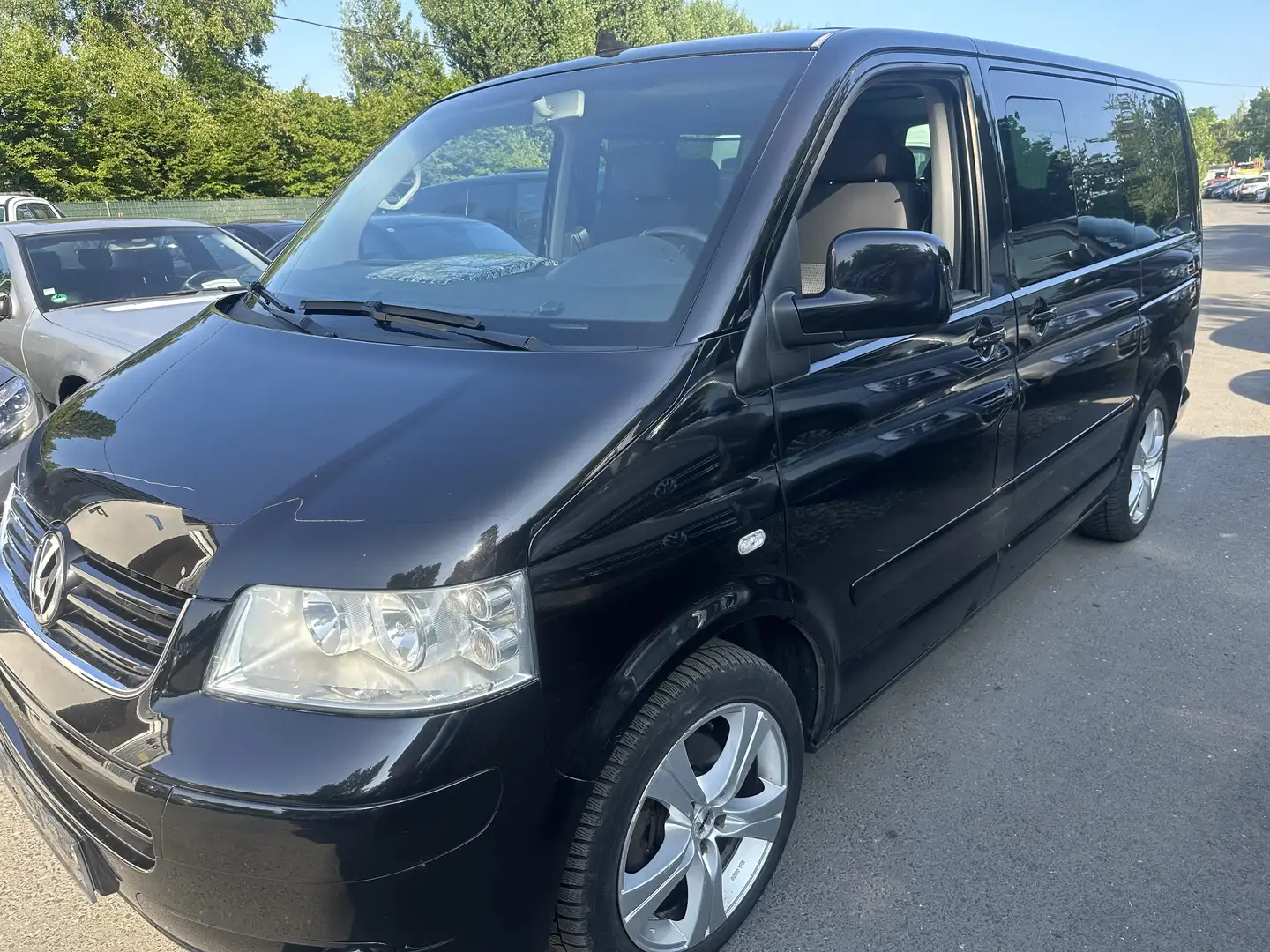Volkswagen T5 Multivan Comfortline 2,5 TDI 174PS KLIMA NAVI ALU 17 ZOLL Schwarz - 1