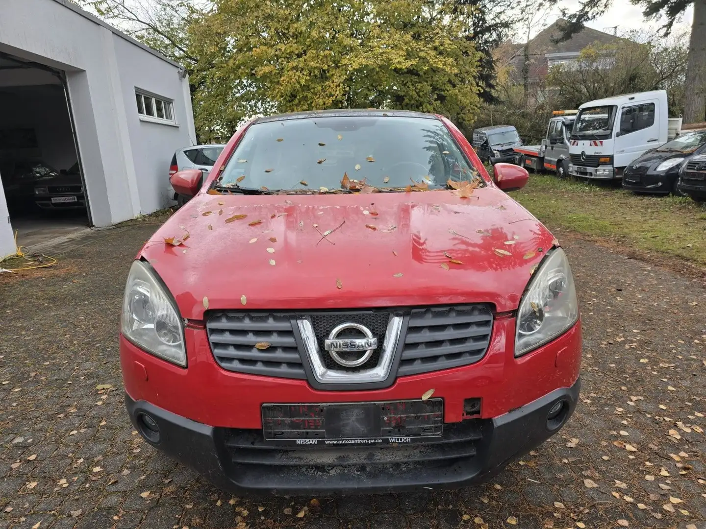 Nissan Qashqai Tekna*LEDER*PANORAMA* Motor Schaden Rot - 1