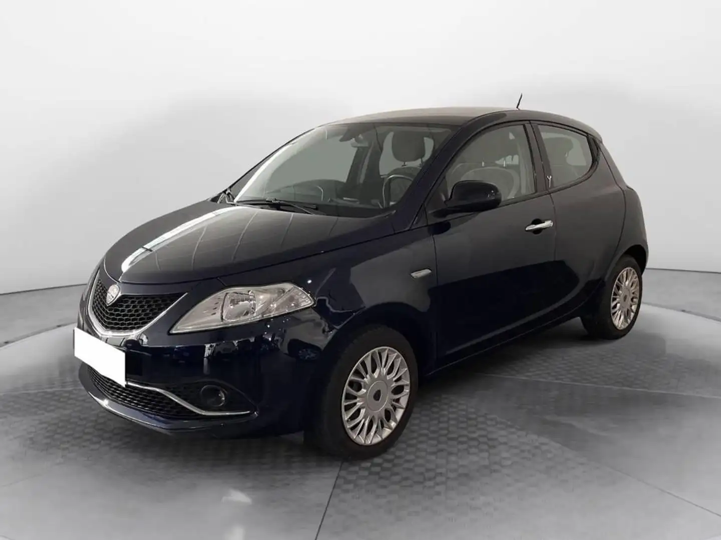 Lancia Ypsilon 0.9 t.air Silver ecochic metano 80cv Argento - 1