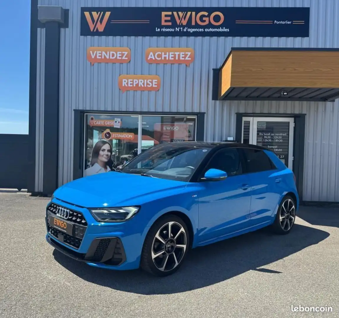 Audi A1 1.0 30 TFSI 115ch S-LINE S-TRONIC BVA Bleu - 1