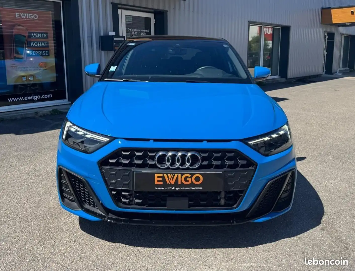 Audi A1 1.0 30 TFSI 115ch S-LINE S-TRONIC BVA Bleu - 2
