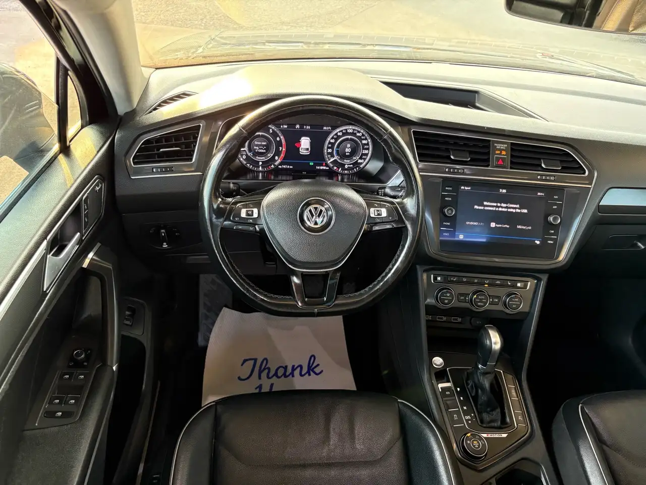 Volkswagen Tiguan снимка Volkswagen Tiguan