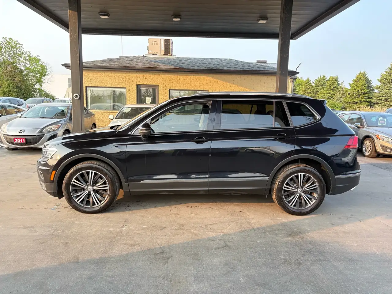 Volkswagen Tiguan снимка Volkswagen Tiguan