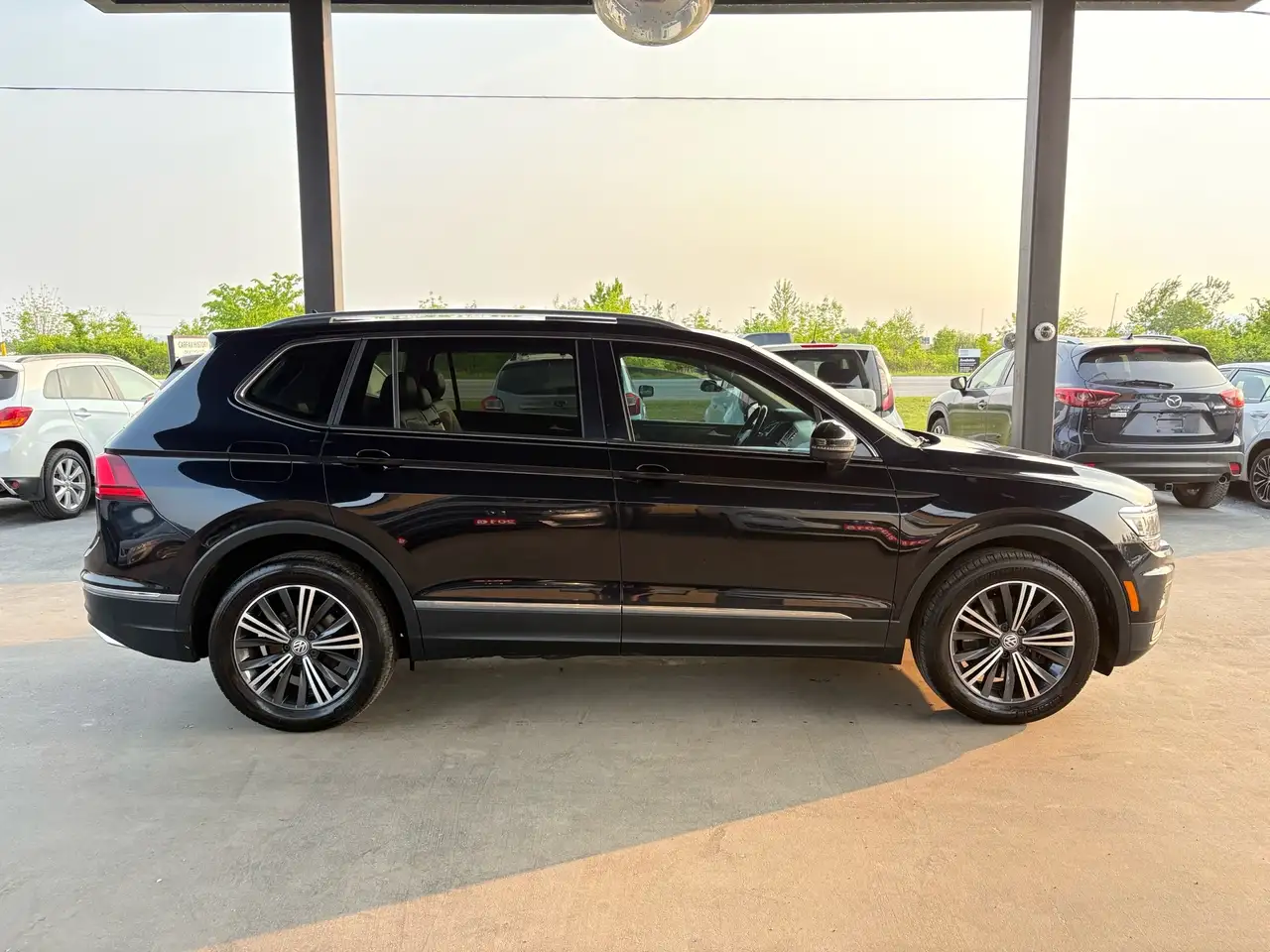 Volkswagen Tiguan снимка Volkswagen Tiguan