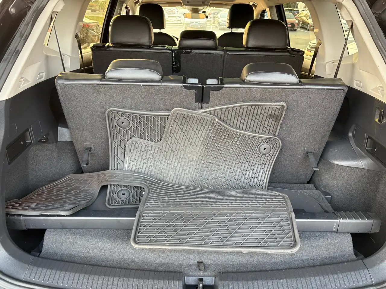 Volkswagen Tiguan снимка Volkswagen Tiguan
