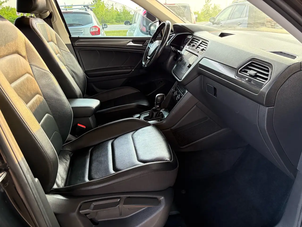 Volkswagen Tiguan снимка Volkswagen Tiguan