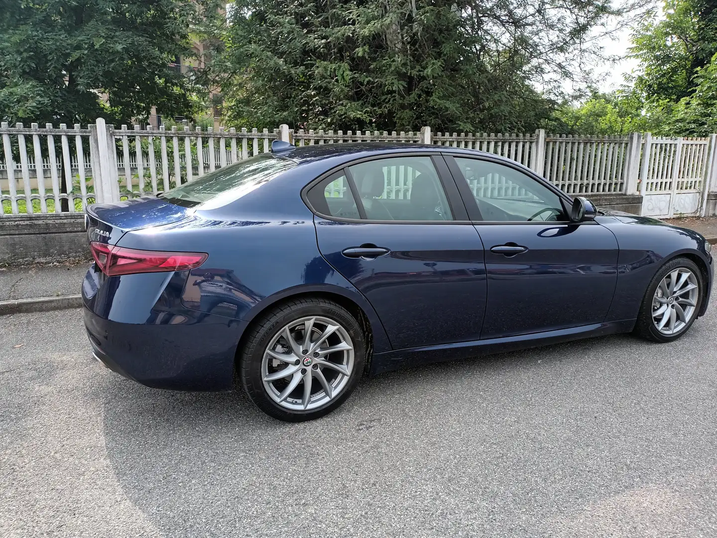 Alfa Romeo Giulia 2.2 t Super 180cv Aut.**UNIPROPRIETARIO** Bleu - 2