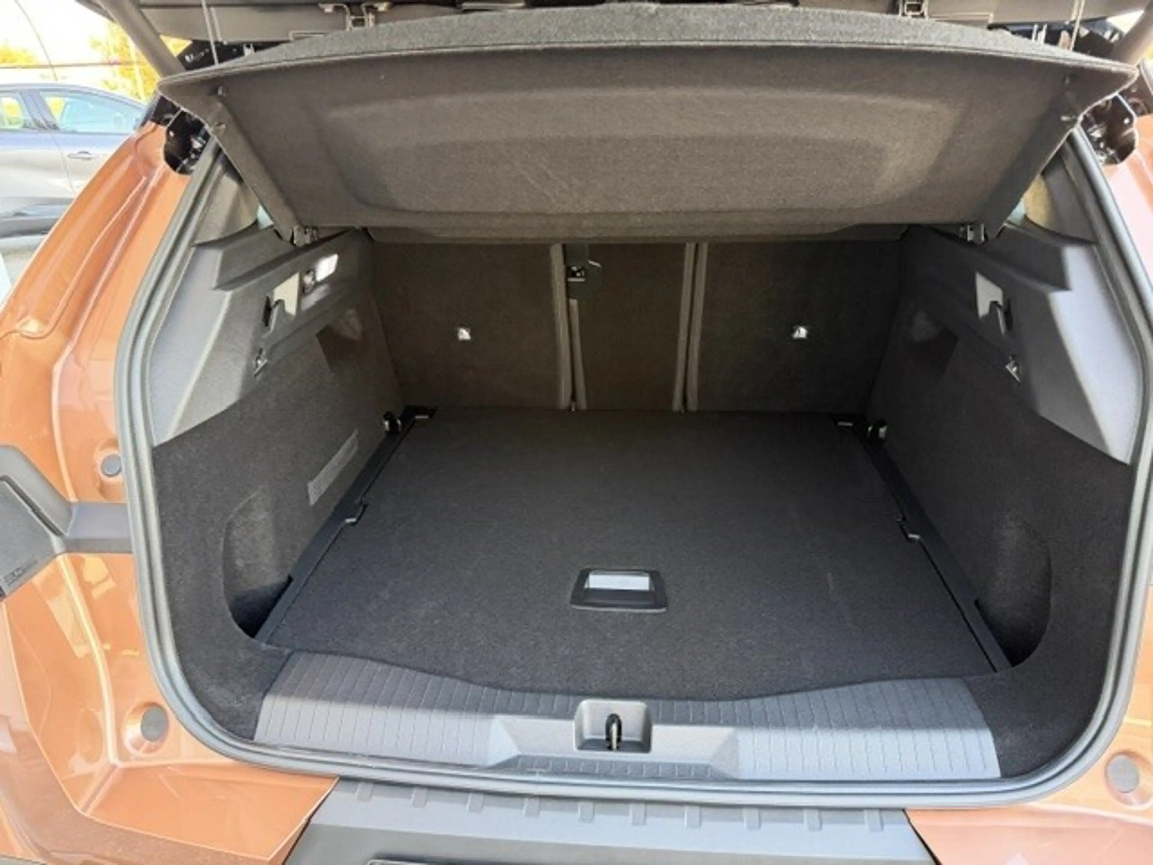 Opel Grandland 1.2 MHEV GS Aut. — photo 9