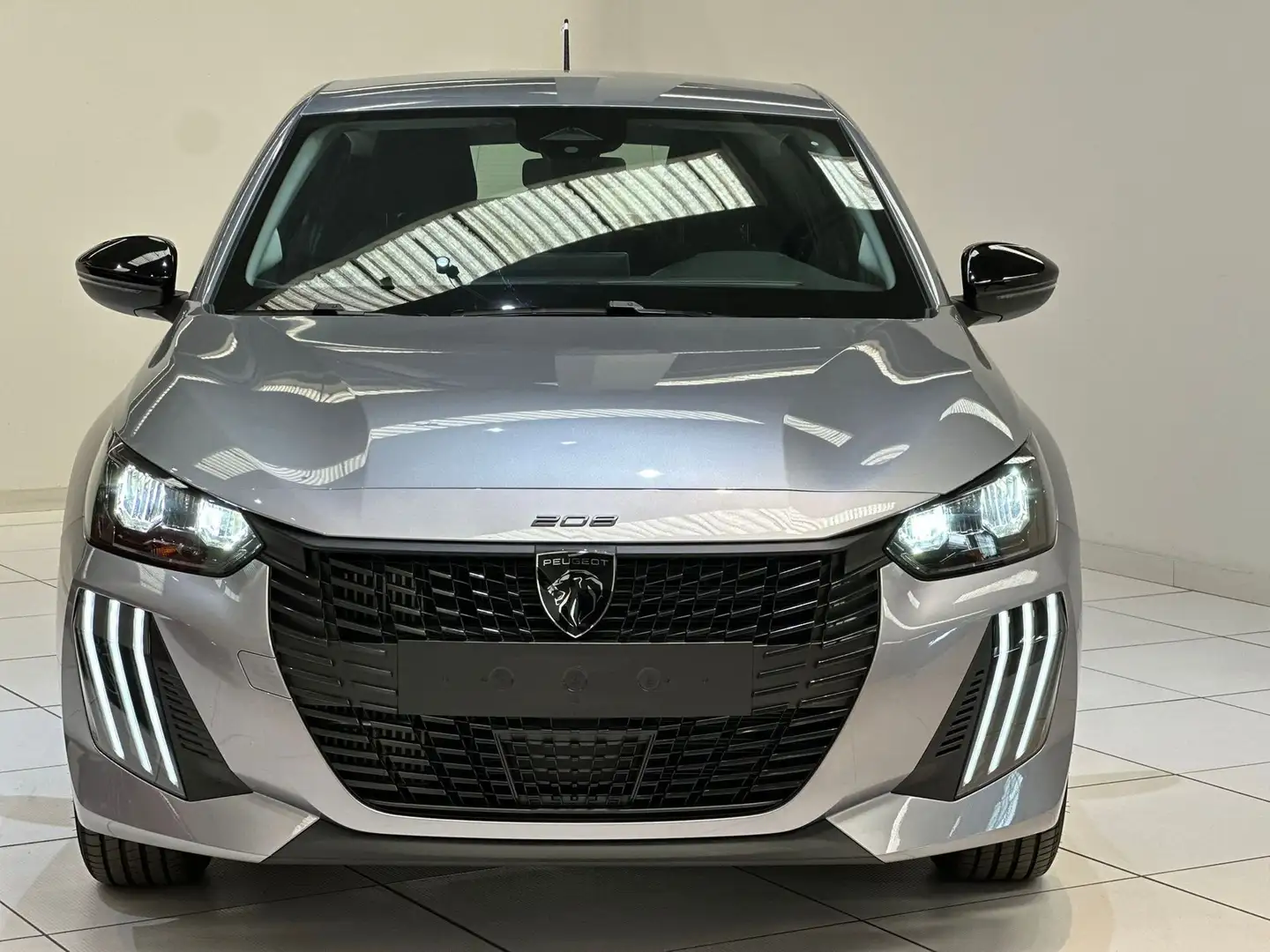 Peugeot 208 Hybrid 110 e-DCS6 Style Grigio - 2
