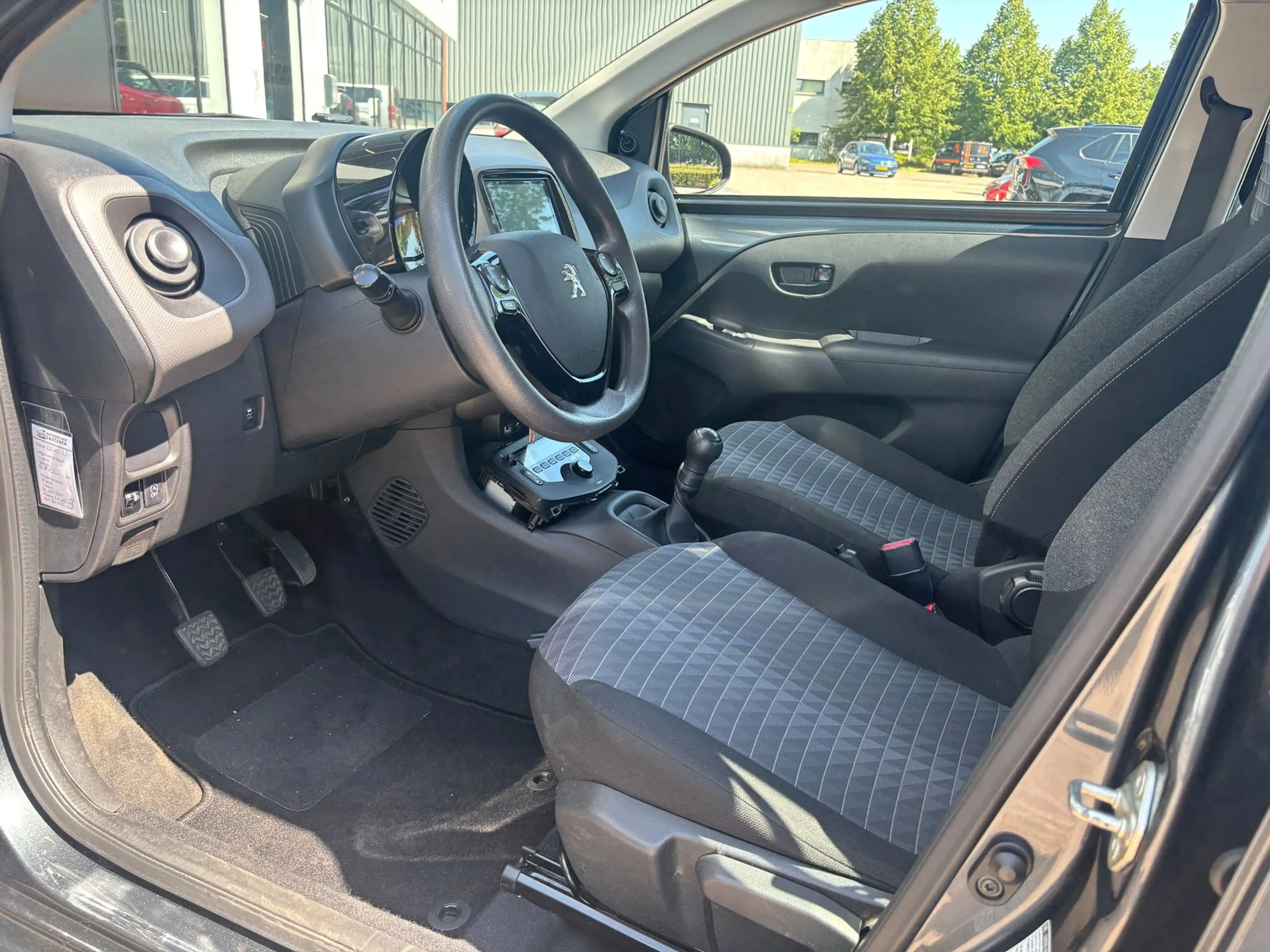 Peugeot 108 1.0 e-VTi Active|Carplay|Android auto — photo 5