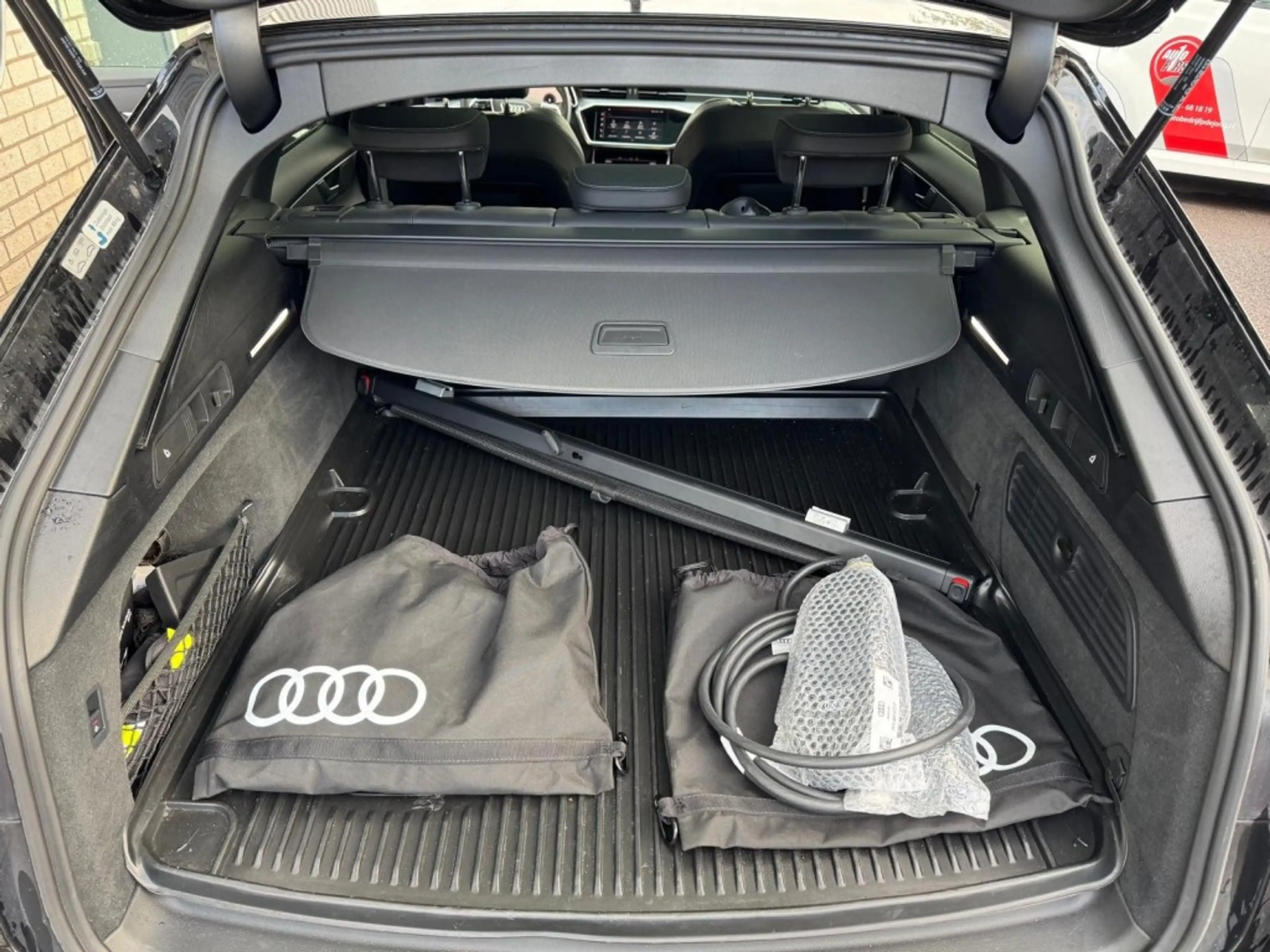 Audi A6 A6 Avant sport quattro 2.0 55 TFSI-e 367pk SOH100% — photo 14