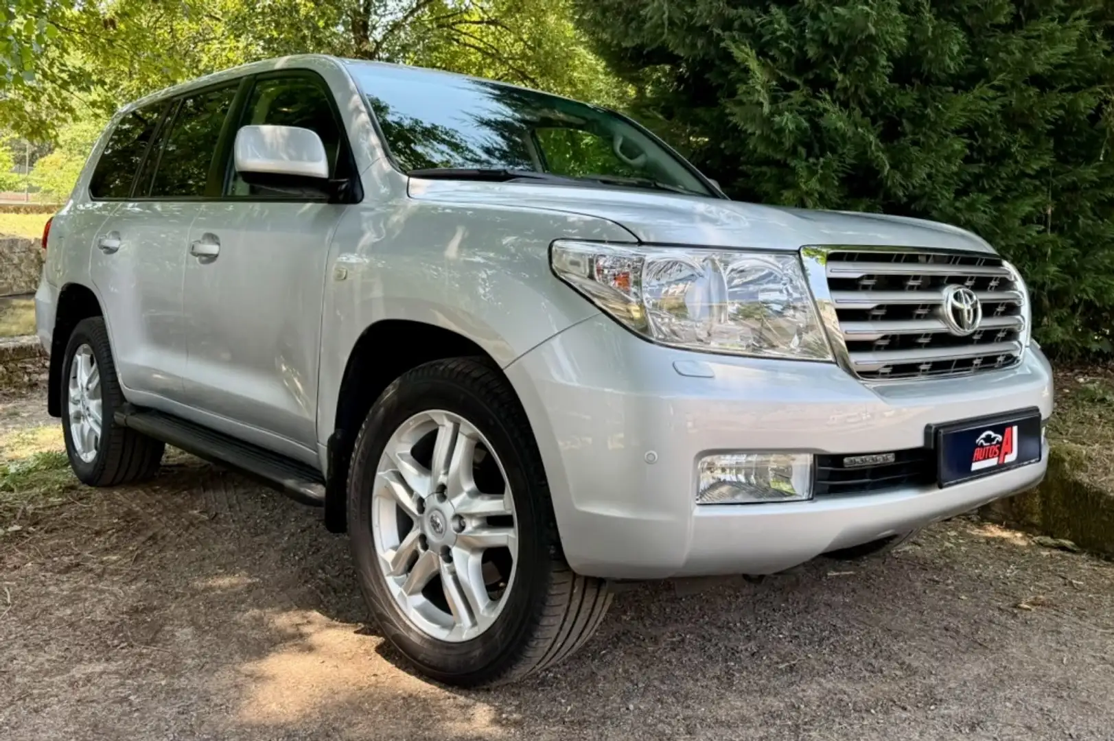 Toyota Land Cruiser 200 4.5D-4D VXL Aut. Gris - 2