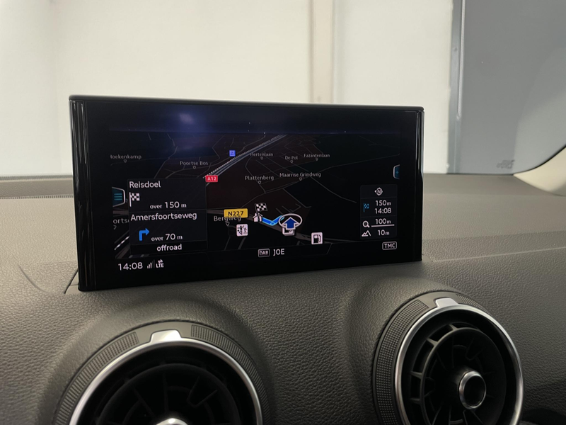 Audi Q2 35 TFSI Business Edition | CAMERA | VIRTUAL | DEAL — photo 21