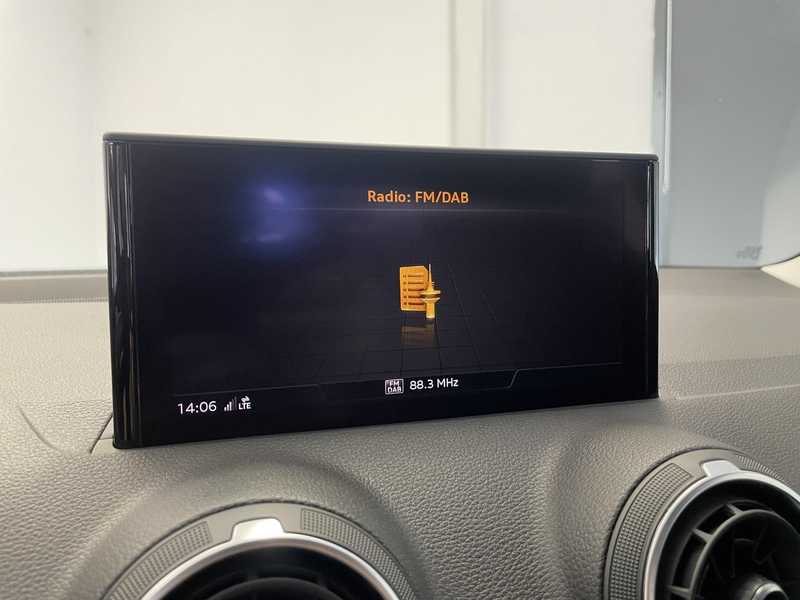 Audi Q2 35 TFSI Business Edition | CAMERA | VIRTUAL | DEAL — photo 24