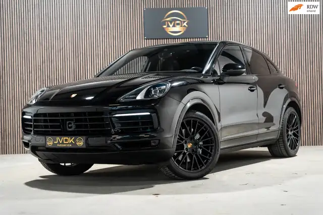 2019 Porsche Cayenne in Black for sale