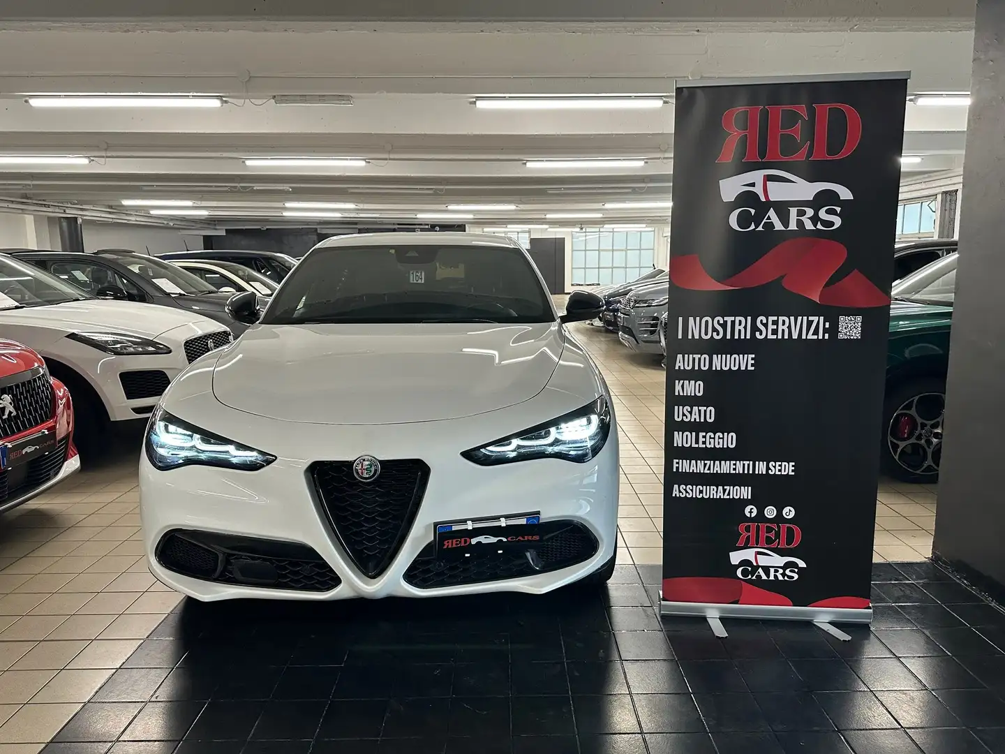 Alfa Romeo Stelvio 2023 2.2 t Competizione Q4 210cv auto Blanc - 1