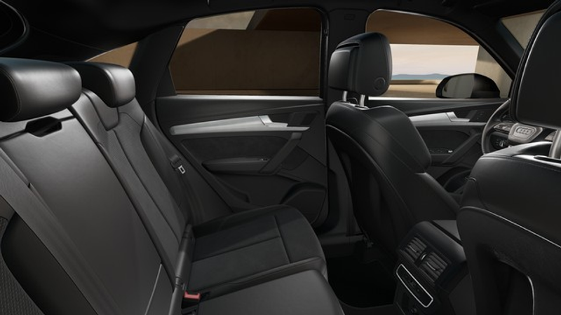 Audi Q5 Sportback 40 TDI quattro S line Business LM20 A... — photo 11