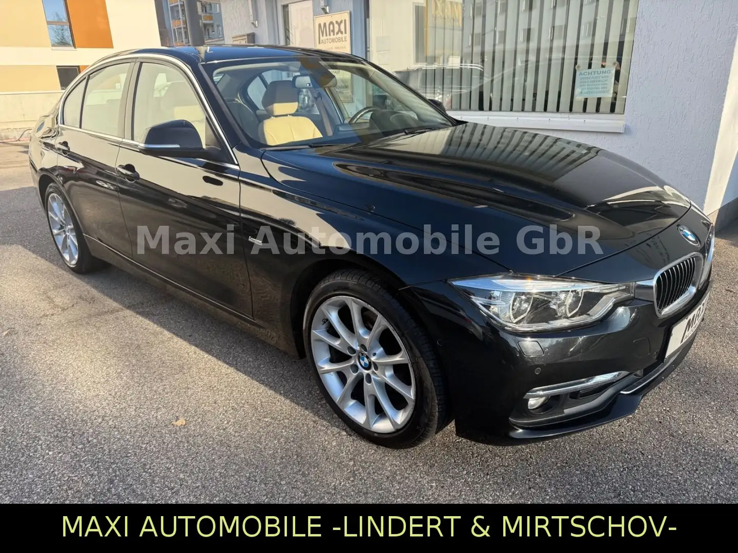 BMW 320 d Lim. Luxury Line 1 Hand Leder Navi LED Noir - 1