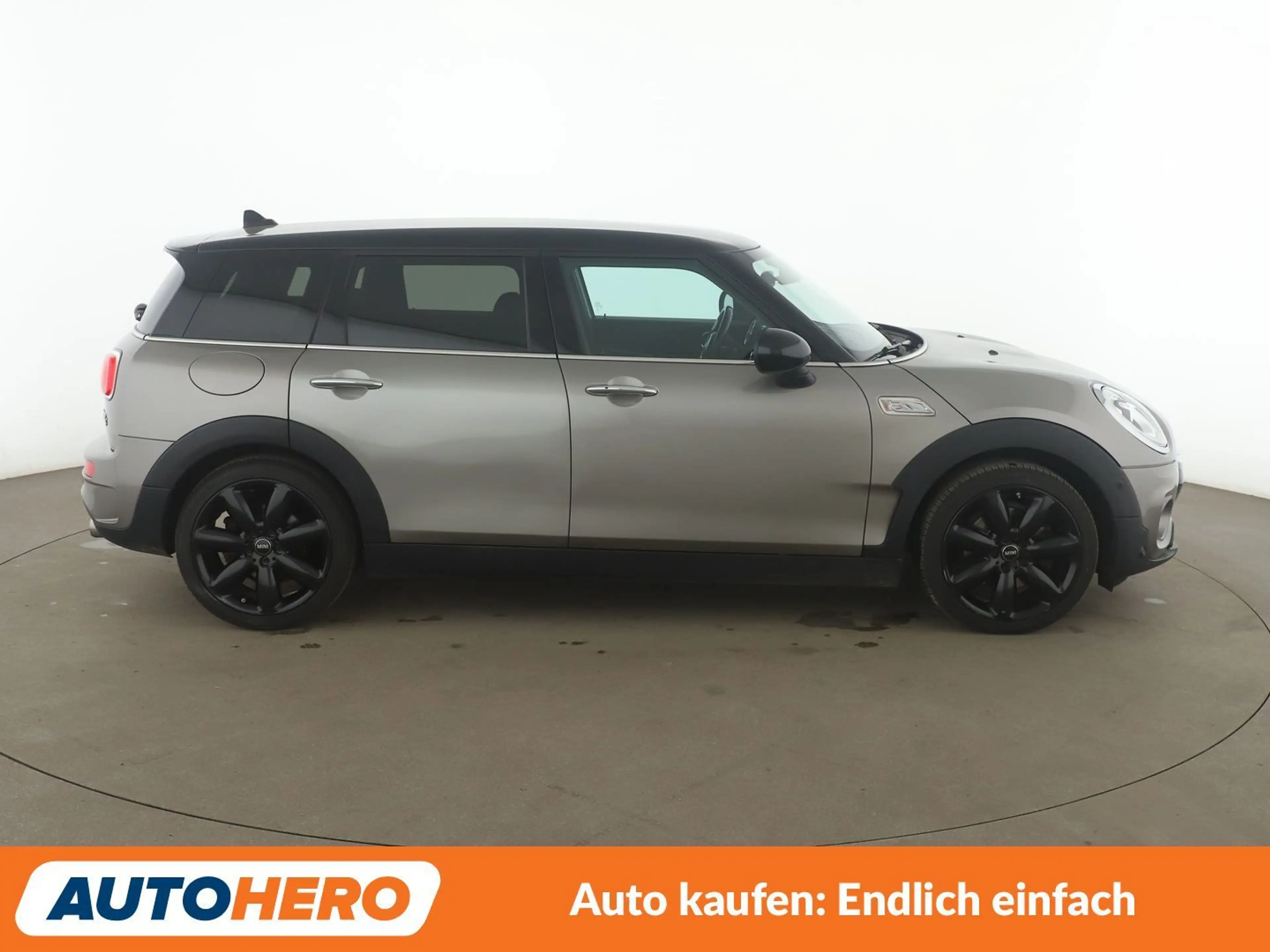 MINI Cooper S Clubman Cooper S *NAVI*LED*TEMPO*CAM*PDC*SHZ*ALU*KLIMA* — photo 7