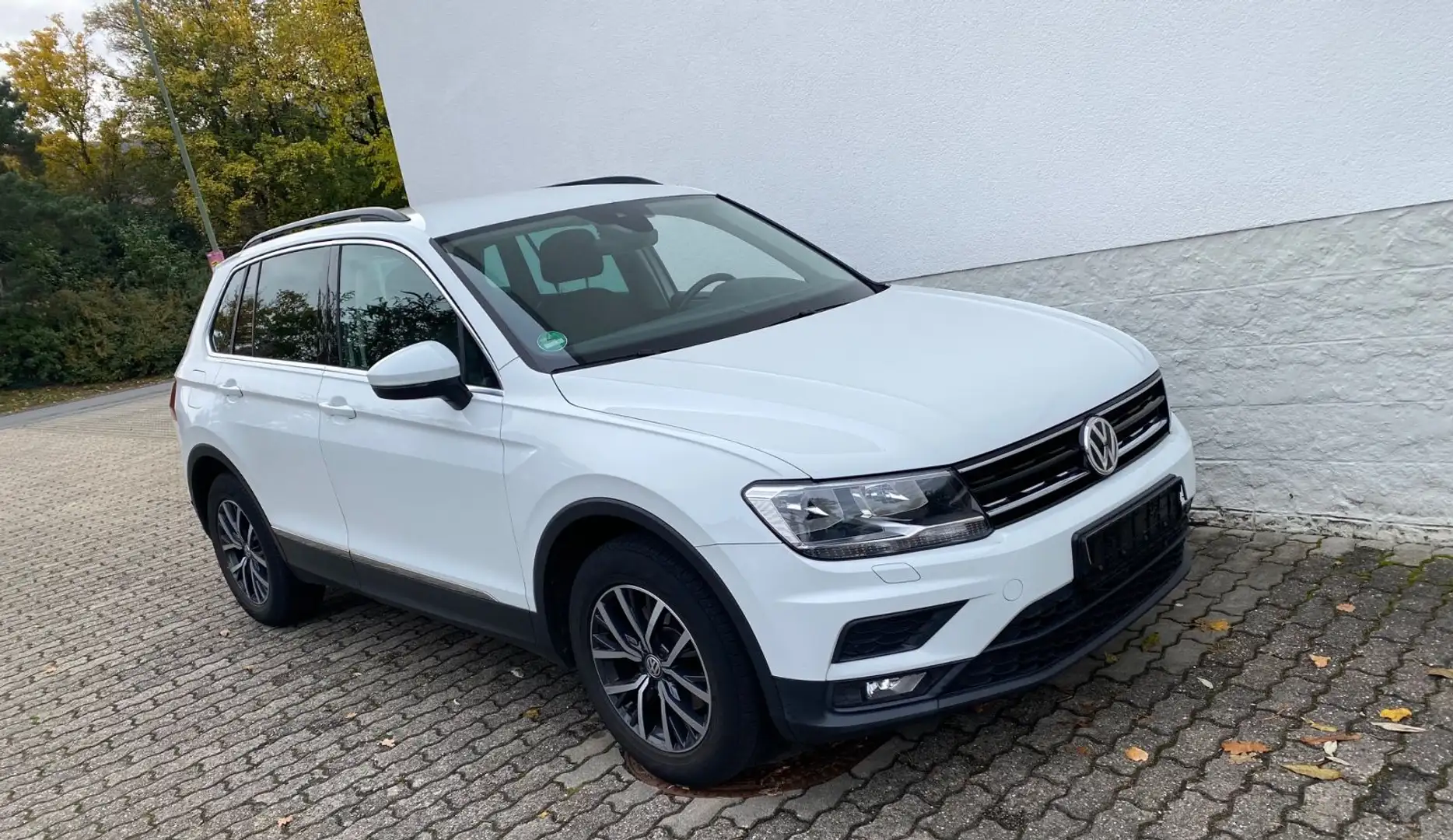 Volkswagen Tiguan 1.5 TSI DSG Comfortline Navi 360°-Kamera Blanc - 1