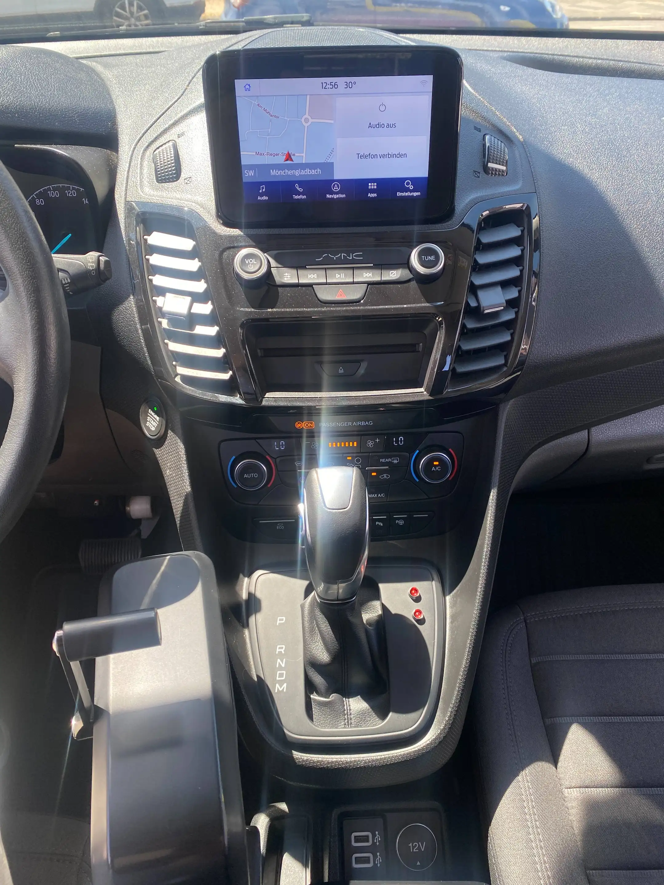 Ford Grand Tourneo Titanium Paravan Umbau | ab 4,99% | Garantie | 1.Hand | — photo 11