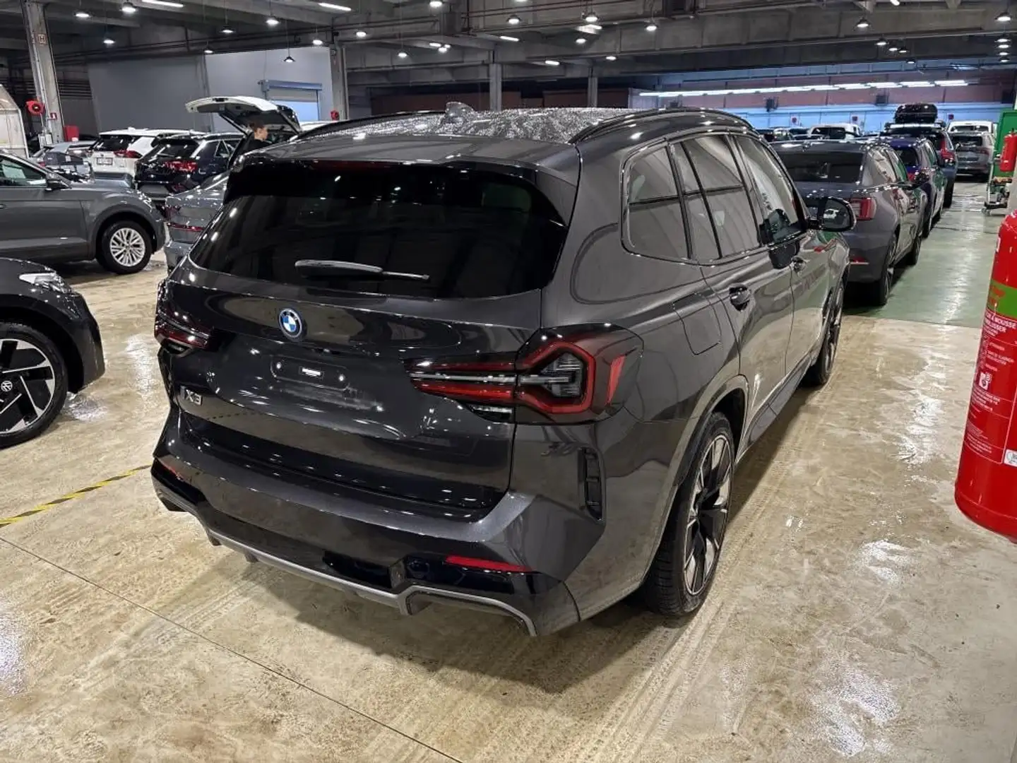 BMW iX3 IX3 80KWH AUTO Zwart - 2