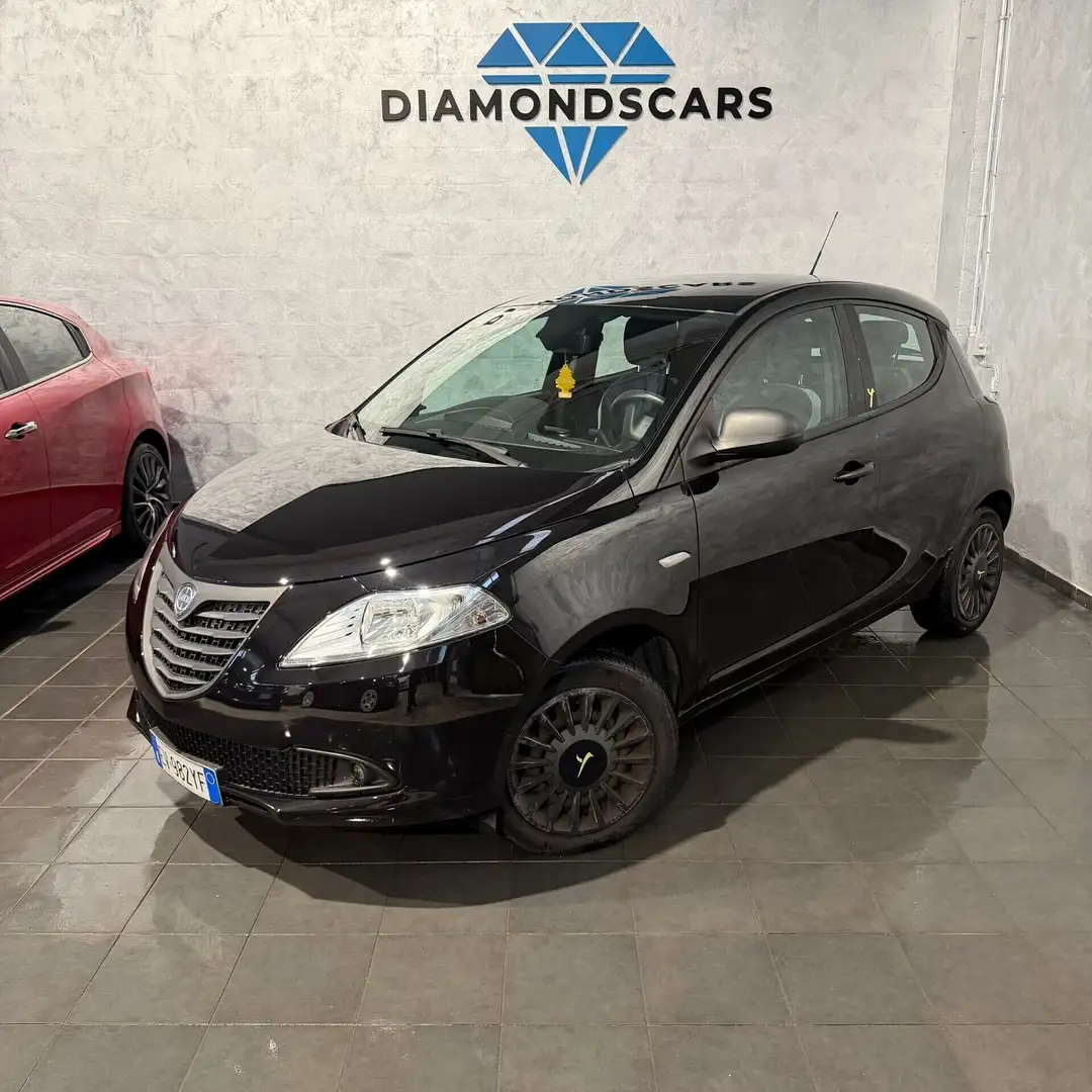 Lancia Ypsilon Ypsilon 1.2 69 CV 5 porte Noir - 1