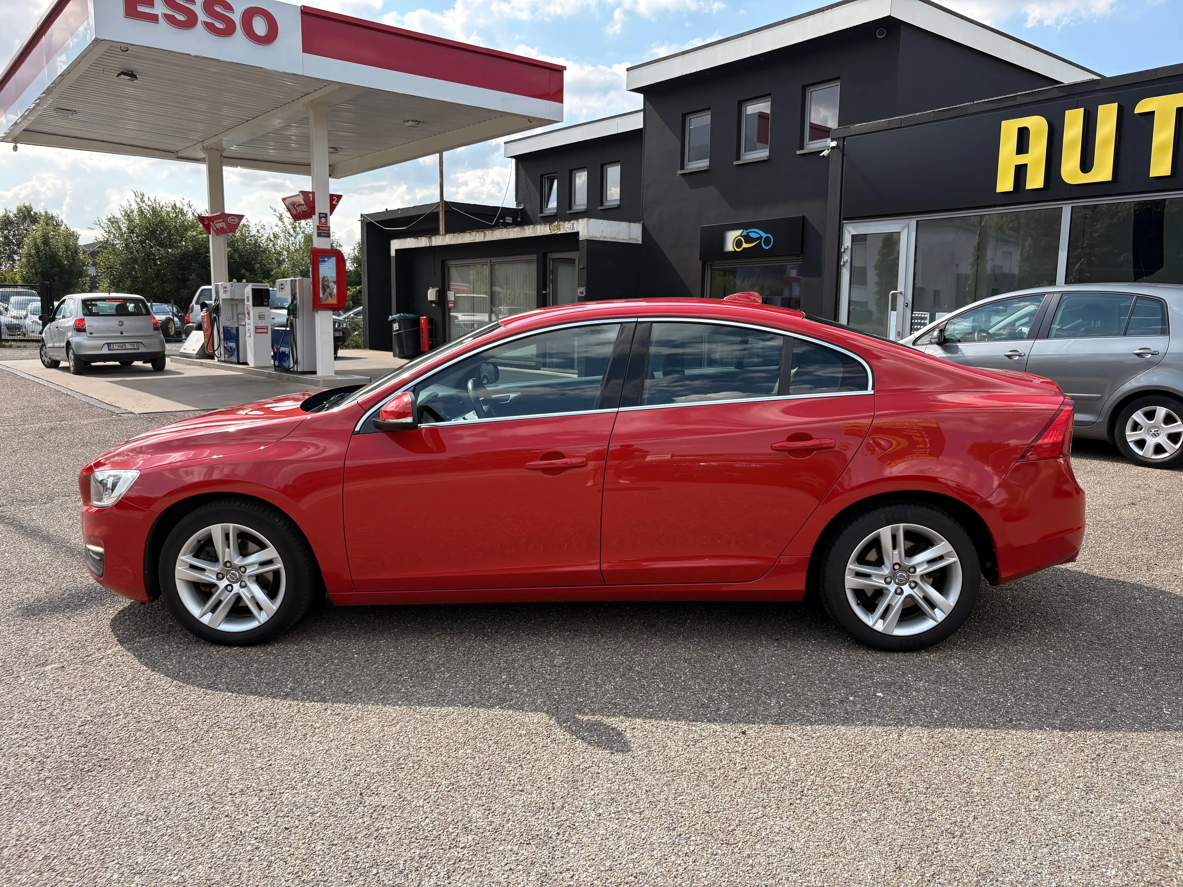 Volvo S60 2.0 D4 Momentum ** 133kw ** Euro 6 — photo 8