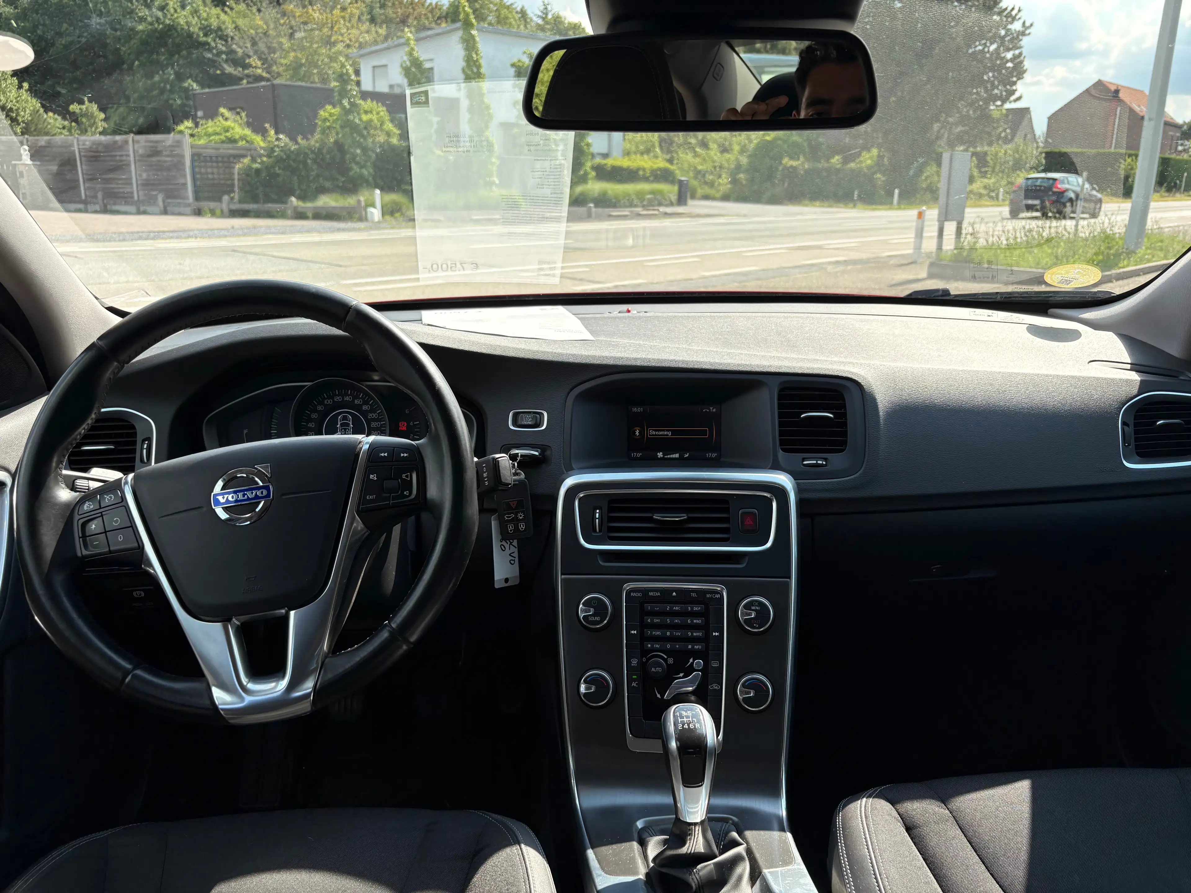 Volvo S60 2.0 D4 Momentum ** 133kw ** Euro 6 — photo 13