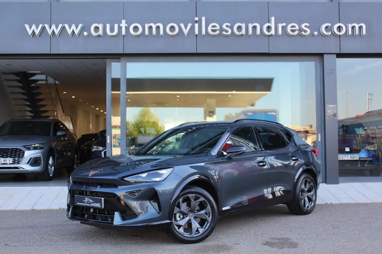 CUPRA Formentor 1.5 TSI e-Hybrid 150kW (204 CV) DSG Gris - 1