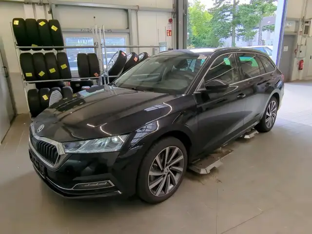 Skoda Octavia TSI Style iV *MEM*MATRIX*HuD*ACC*KESSY*